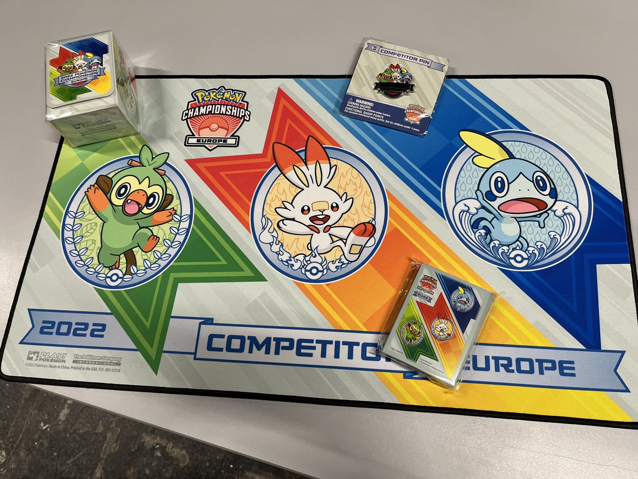 pokemon_playmat