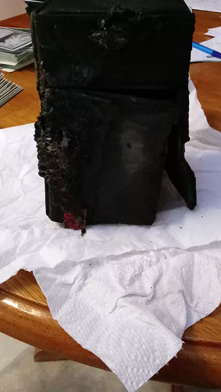 burned Twin Flip'n'Tray deck box