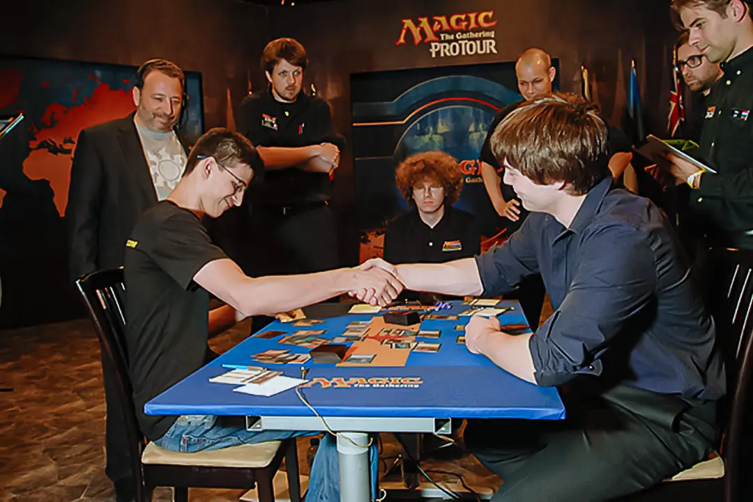1080x720-Shahar-Shenhar-and-Reid-Duke-Finals-2013-Magic-World-Championship