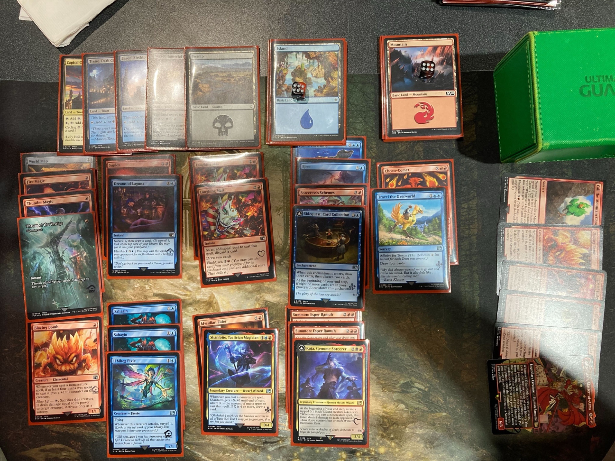 U/R deck from Magic: The Gathering and Green Deck Box by Ultimate Guard